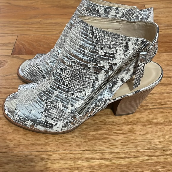 Paul green chunky heel peep toe sling back zipper sandals/heels/booties sz 7 - Picture 5 of 13